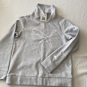 BNWT PUMA Women’s sweatshirt